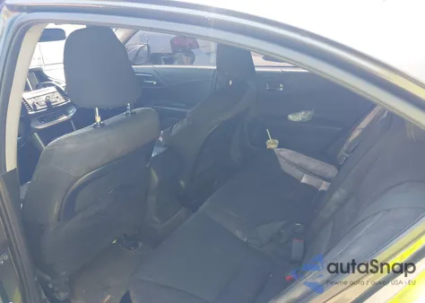 2013 Honda Accord Sport z USA, uszkodzony, nr VIN 1HGCR2F56DA127421